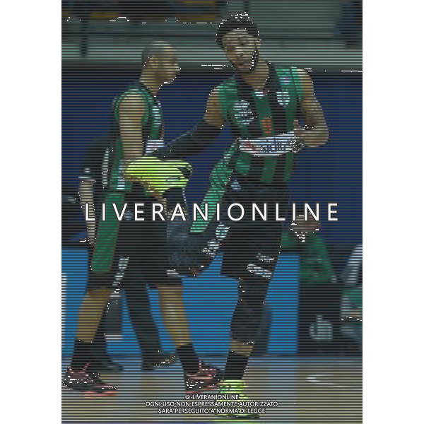 Beko Final Eight 2015 Quarti di Finale Desio (MB) - 20.02.2015 EA7 Armani Jeans Olimpia Milano-Sidigas Avellino Nella Foto:Banks Adrian /Ph.Vitez-Ag. Aldo Liverani