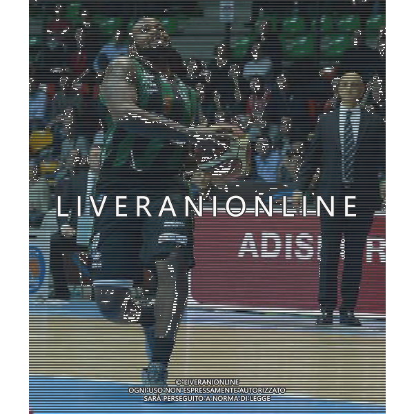 Beko Final Eight 2015 Quarti di Finale Desio (MB) - 20.02.2015 EA7 Armani Jeans Olimpia Milano-Sidigas Avellino Nella Foto:Cadougan Junior /Ph.Vitez-Ag. Aldo Liverani