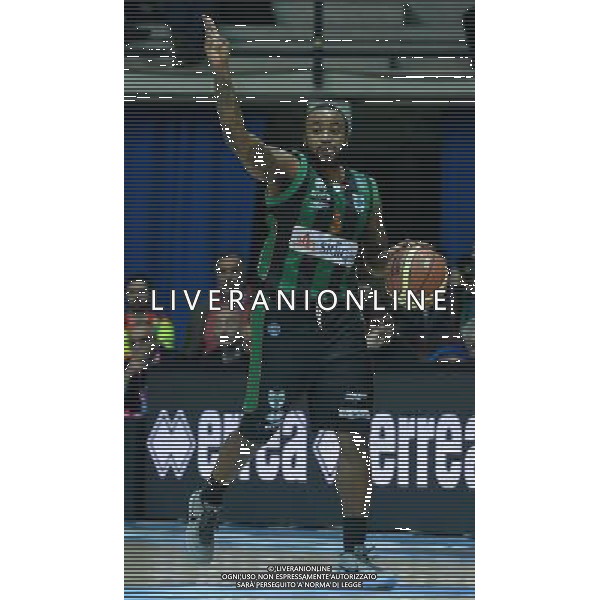 Beko Final Eight 2015 Quarti di Finale Desio (MB) - 20.02.2015 EA7 Armani Jeans Olimpia Milano-Sidigas Avellino Nella Foto:Cadougan Junior /Ph.Vitez-Ag. Aldo Liverani