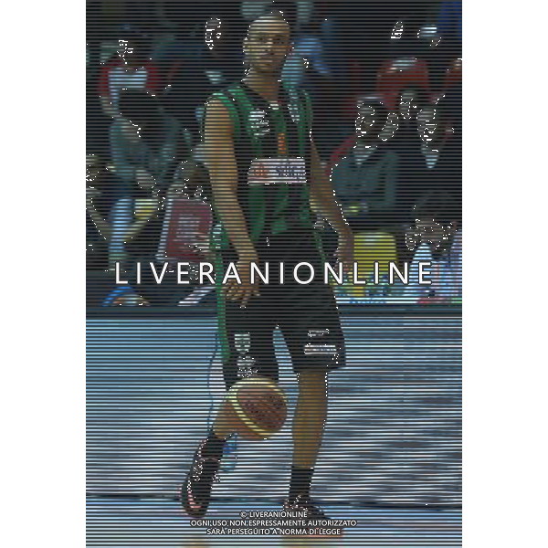 Beko Final Eight 2015 Quarti di Finale Desio (MB) - 20.02.2015 EA7 Armani Jeans Olimpia Milano-Sidigas Avellino Nella Foto:Hanga Adam /Ph.Vitez-Ag. Aldo Liverani