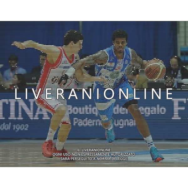 Beko Final Eight 2015 Semifinali Desio (MB) - 21.02.2015 Banco di Sardegna Sassari-Grissin Bon Reggio Emilia Nella Foto:sosa edgar mussini federico /Ph.Vitez-Ag. Aldo Liverani