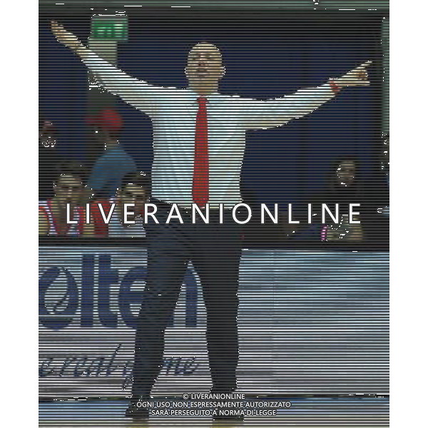 Beko Final Eight 2015 Semifinali Desio (MB) - 21.02.2015 Banco di Sardegna Sassari-Grissin Bon Reggio Emilia Nella Foto:menetti massimiliano /Ph.Vitez-Ag. Aldo Liverani