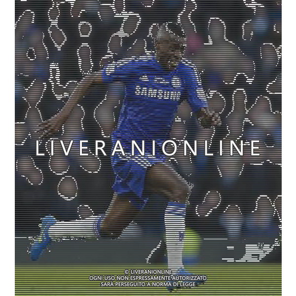 Chelsea\'s Ramires in action during todays match Photographer Craig Mercer/CameraSport Football - Barclays Premiership - Chelsea v Burnley - Saturday 21st February 2015 - Stamford Bridge - London © CameraSport - 43 Linden Ave. Countesthorpe. Leicester. England. LE8 5PG - Tel: +44 (0) 116 277 4147 - admin@camerasport.com - www.camerasport.com AG ALDO LIVERANI SAS ONLY ITALY