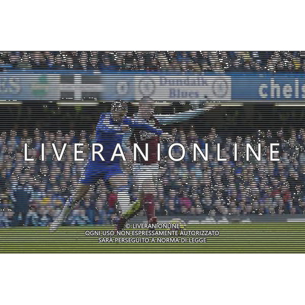 Burnley\'s David Jones battles for possession with Chelsea\'s Eden Hazard Photographer Craig Mercer/CameraSport Football - Barclays Premiership - Chelsea v Burnley - Saturday 21st February 2015 - Stamford Bridge - London © CameraSport - 43 Linden Ave. Countesthorpe. Leicester. England. LE8 5PG - Tel: +44 (0) 116 277 4147 - admin@camerasport.com - www.camerasport.com AG ALDO LIVERANI SAS ONLY ITALY