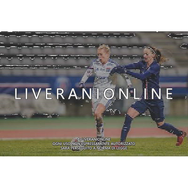 Lara DICKENMANN - 21.02.2015 - PSG / Lyon - 1er Division Feminine Photo : Anthony Dibon / Icon Sport /Agenzia Aldo Liverani sas - ITALY ONLY - EDITORIAL USE ONLY *** Local Caption ***