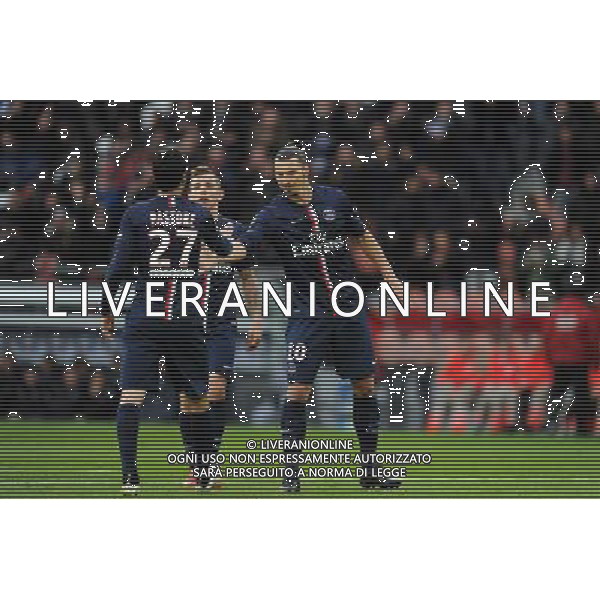 Joie PSG - Zlatan IBRAHIMOVIC / Javier PASTORE - 21.02.2015 - Paris Saint Germain / Toulouse - 26eme journee de Ligue 1 Photo : Johnny Fidelin / Icon Sport /Agenzia Aldo Liverani sas - ITALY ONLY - EDITORIAL USE ONLY