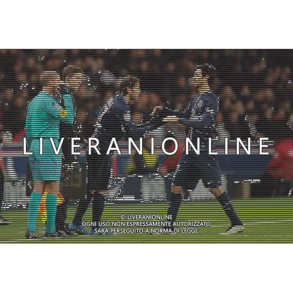 Sherrer MAXWELL / Javier PASTORE - 21.02.2015 - Paris Saint Germain / Toulouse - 26eme journee de Ligue 1 Photo : Johnny Fidelin / Icon Sport /Agenzia Aldo Liverani sas - ITALY ONLY - EDITORIAL USE ONLY