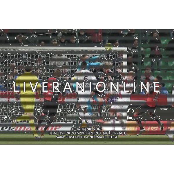Cedric CARRASSO / Ola TOIVONEN - 21.02.2015 - Rennes / Bordeaux - 26eme journee de Ligue1 Photo : Vincent Michel / Icon Sport /Agenzia Aldo Liverani sas - ITALY ONLY - EDITORIAL USE ONLY *** Local Caption ***