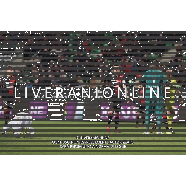 Diego ROLAN sur l\' action du penalty - 21.02.2015 - Rennes / Bordeaux - 26eme journee de Ligue1 Photo : Vincent Michel / Icon Sport /Agenzia Aldo Liverani sas - ITALY ONLY - EDITORIAL USE ONLY *** Local Caption ***