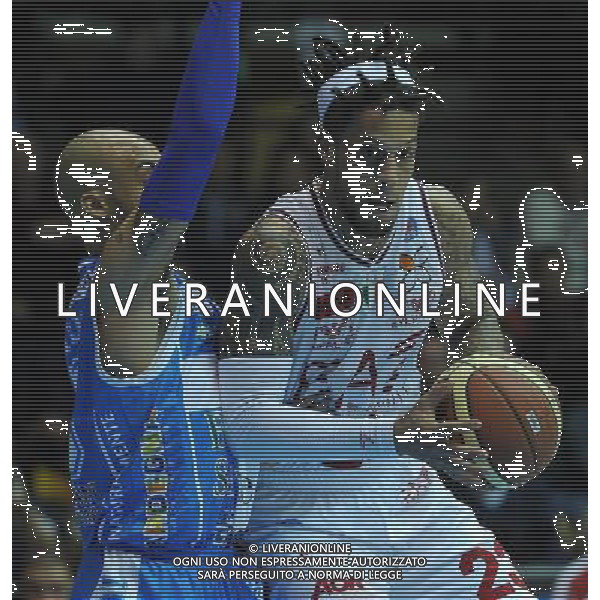Beko Final Eight 2015 Finale Desio (MB) - 22.02.2015 EA7 Armani Jeans Olimpia Milano-Banco di Sardegna Sassari Nella Foto:daniel hackett logan david /Ph.Vitez-Ag. Aldo Liverani
