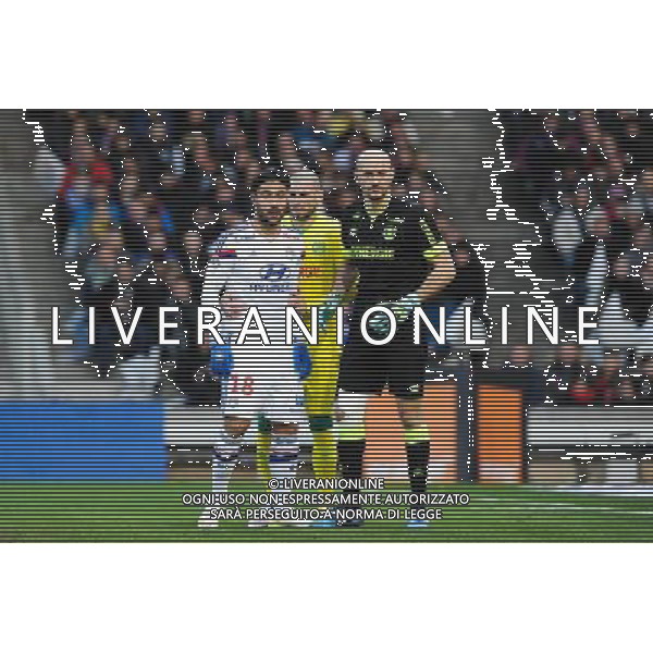 Nabil FEKIR / Remy RIOU - 22.02.2015 - Lyon / Nantes - 26eme journee de Ligue1 Photo : Jean Paul Thomas / Icon Sport AG ALDO LIVERANI SAS ONLY ITALY
