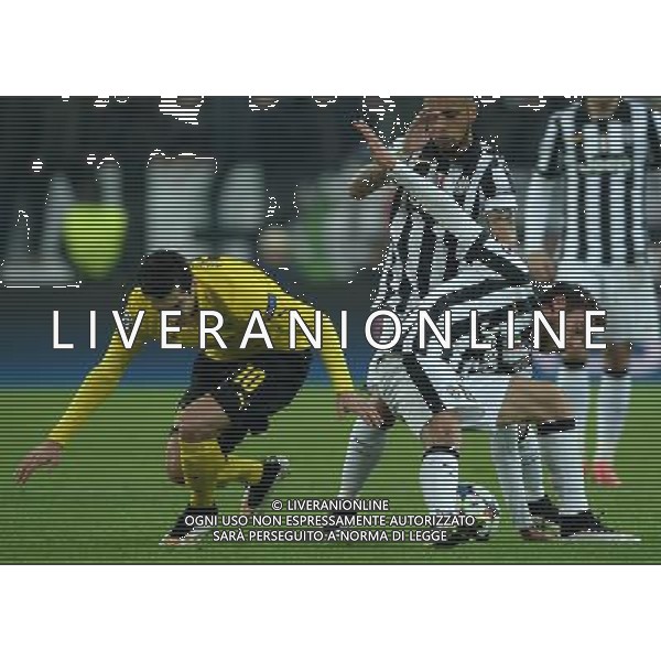 UEFA Champions League 2014/2015 Ottavi di Finale Andata Torino - 24.02.2015 Juventus-Borussia Dortmund Nella Foto:Marchisio Claudio-Mkhaitaryan Henrikh /Ph.Vitez-Ag. Aldo Liverani