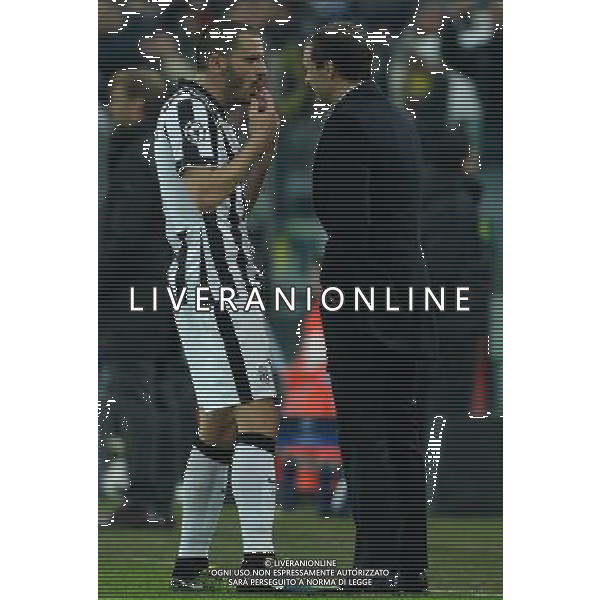 UEFA Champions League 2014/2015 Ottavi di Finale Andata Torino - 24.02.2015 Juventus-Borussia Dortmund Nella Foto: leonardo bonucci e massimiliano allegri /Ph.Vitez-Ag. Aldo Liverani