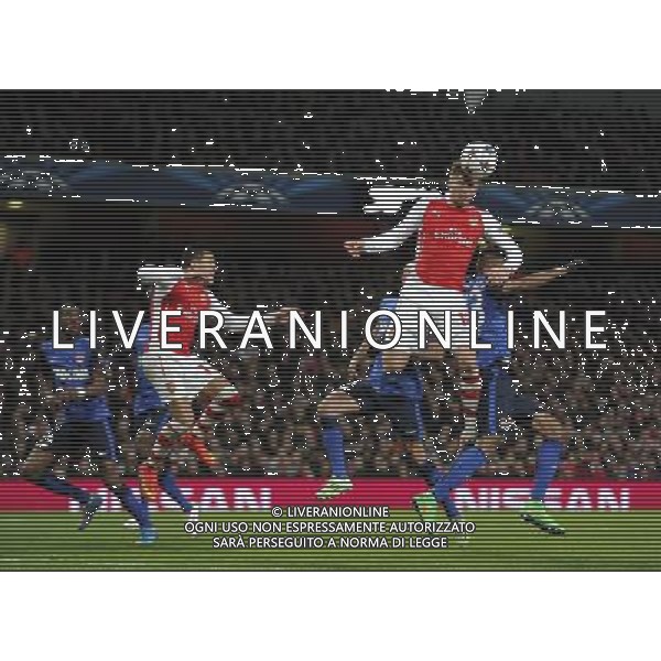Arsenal\'s Olivier Giroud misses a 2nd half header Photographer Ashley Western/CameraSport Football - UEFA Champions League Second Round 1st Leg - Arsenal v Monaco - Wednesday 25th February 2015 - Emirates Stadium - London © CameraSport - 43 Linden Ave. Countesthorpe. Leicester. England. LE8 5PG - Tel: +44 (0) 116 277 4147 - admin@camerasport.com - www.camerasport.com AG ALDO LIVERANI SAS ONLY ITALY