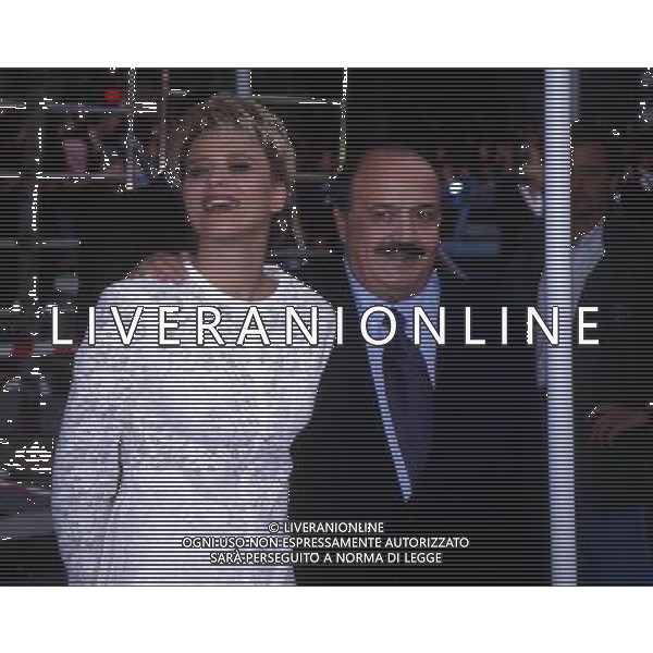 RETROSPETTIVA MAURIZIO COSTANZO GIORNALISTA NELLA FOTO MAURIZIO COSTANZO CON MARIA DE FILIPPI AG ALDO LIVERANI SAS