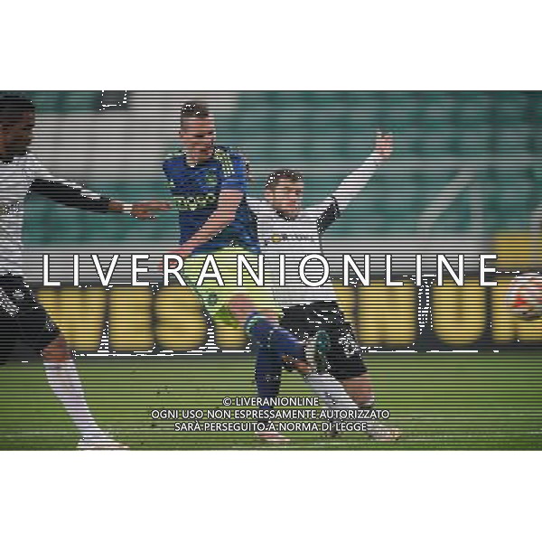 2015.02.26 WARSAW STADION WOJSKA POLSKIEGO UEFA EUROPA LEAGUE ROUND OF 32 GAME LEGIA WARSZAWA - AJAX AMSTERDAM ARKADIUSZ MILIK STRZELA GOL BRAMKA LUKASZ BROZ 2015.02.26 WARSZAWA STADION WOJSKA POLSKIEGO PILKA NOZNA UEFA LIGA EUROPY 1/16 FINALU MECZ LEGIA WARSZAWA - AJAX AMSTERDAM N/Z ARKADIUSZ MILIK STRZELA GOL BRAMKA LUKASZ BROZ FOTO RAFAL OLEKSIEWICZ / PRESSFOCUS / NEWSPIX.PL --- Newspix.pl /Agenzia Aldo Liverani sas - ITALY ONLY - LEGIA VARSAVIA vs AJAX AMSTERDAM EUROPA LEAGUE *** Local Caption *** www.newspix.pl mail us: info@newspix.pl call us: 0048 022 23 22 222 --- Polish Picture Agency by Ringier Axel Springer Poland