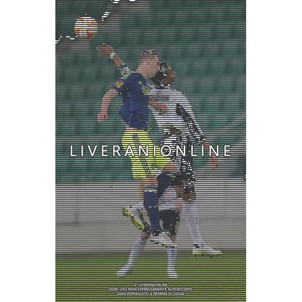 WARSZAWA 26.02.2015 PILKA NOZNA UEFA LIGA EUROPY UEFA EUROPA LEAGUE LEGIA WARSZAWA AFC AJAKS AMSTERDAM NZ ARKADIUSZ MILIK DOSSA JUNIOR FOT MAREK BICZYK NEWSPIX.PL --- Newspix.pl /Agenzia Aldo Liverani sas - ITALY ONLY - LEGIA VARSAVIA vs AJAX AMSTERDAM EUROPA LEAGUE *** Local Caption *** www.newspix.pl mail us: info@newspix.pl call us: 0048 022 23 22 222 --- Polish Picture Agency by Ringier Axel Springer Poland