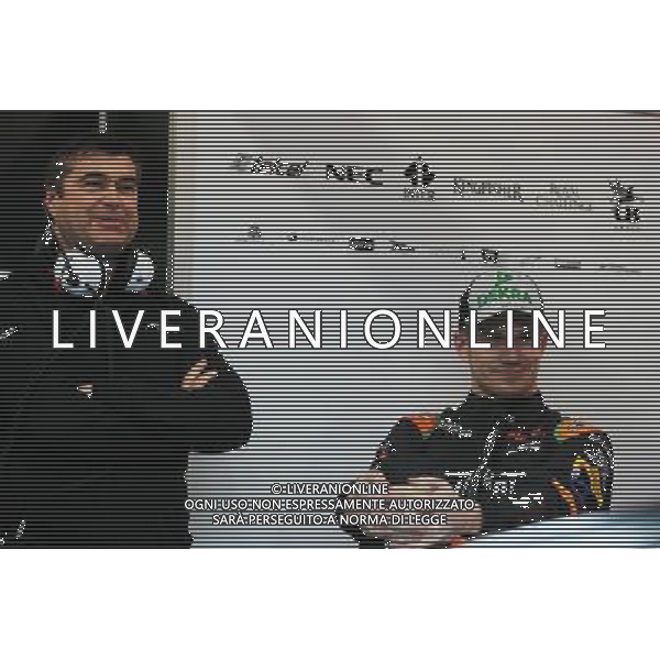 (L to R): Bradley Joyce (GBR) Sahara Force India F1 Race Engineer with Nico Hulkenberg (GER) Sahara Force India F1. 27.02.2015. Formula One Testing, Day Two, Barcelona, Spain. AG ALDO LIVERANI SAS ONLY ITALY