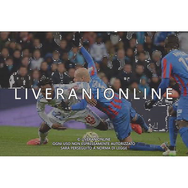 Michy BATSHUAYI / Alaeddine YAHIA - 27.02.2015 - Marseille / Caen - 27eme journee de Ligue 1 Photo : Gaston Petrelli / Icon Sport AG ALDO LIVERANI SAS ONLY ITALY