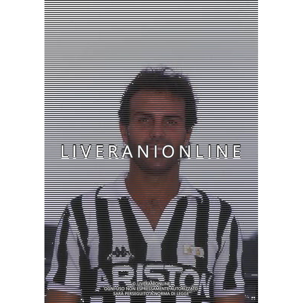 RETROSPETTIVA ANTONIO CABRINI CALCIATORE NELLA FOTO ANTONIO CABRINI CON LA MAGLIA DELLA JUVENTUS AG ALDO LIVERANI SAS