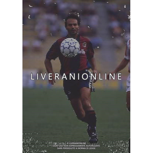 RETROSPETTIVA ANTONIO CABRINI CALCIATORE NELLA FOTO ANTONIO CABRINI CON LA MAGLIA DEL BOLOGNA AG ALDO LIVERANI SAS