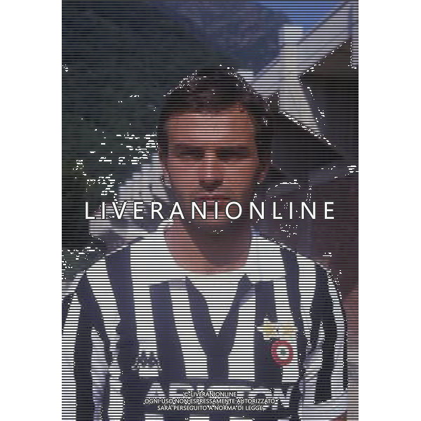 RETROSPETTIVA ANTONIO CABRINI NELLA FOTO ANTONIO CABRINI CON LA MAGLIA JUVENTUS AG ALDO LIVERANI SAS