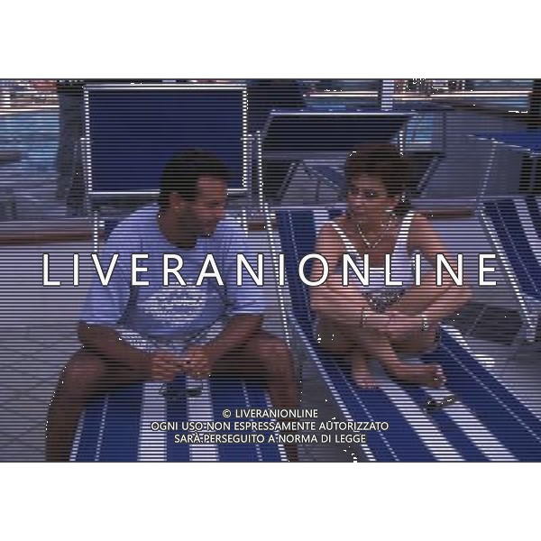 RETROSPETTIVA ANTONIO CABRINI NELLA FOTO ANTONIO CABRINI CON LA GIORNALISTA ROSANNA MARANI AG ALDO LIVERANI SAS