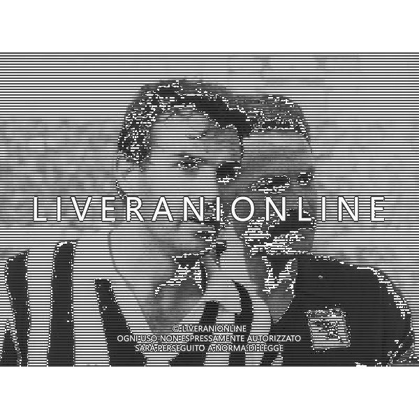 RETROSPETTIVA ANTONIO CABRINI NELLA FOTO ANTONIO CABRINI CON LA MAGLIA JUVENTUS E RENATO ZACCARELLI IN UN DERBY AG ALDO LIVERANI SAS