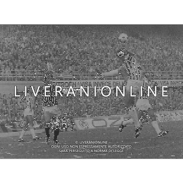 RETROSPETTIVA ANTONIO CABRINI NELLA FOTO ANTONIO CABRINI IN UNA PARTITA MILA JUVENTUS AG ALDO LIVERANI SAS