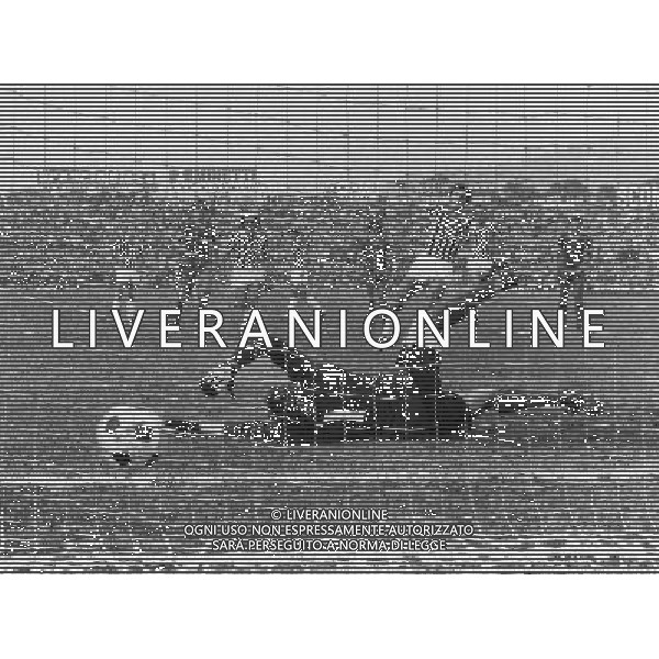 RETROSPETTIVA ANTONIO CABRINI NELLA FOTO ANTONIO CABRINI CON LA MAGLIA JUVENTUS RIGORE CONTRO IL BRESCIA AG ALDO LIVERANI SAS