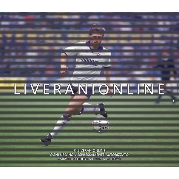 RETROSPETTIVA GLEN HYSEN CALCIATORE NELLA FOTO GLEN HYSEN CON LA MAGLIA DELLA FIORENTINA AG ALDO LIVERANI SAS