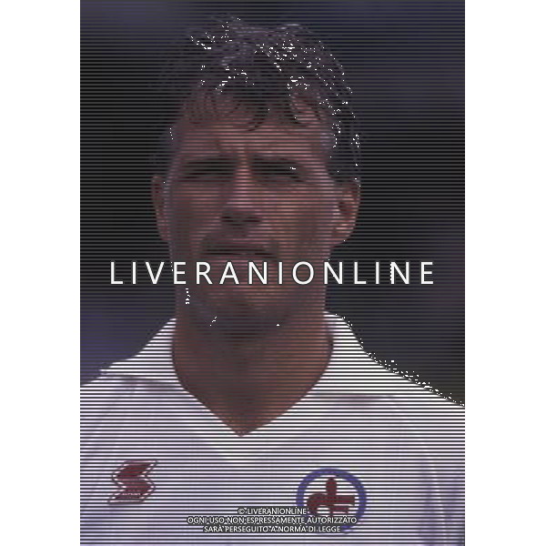 RETROSPETTIVA GLEN HYSEN CALCIATORE NELLA FOTO GLEN HYSEN CON LA MAGLIA DELLA FIORENTINA AG ALDO LIVERANI SAS