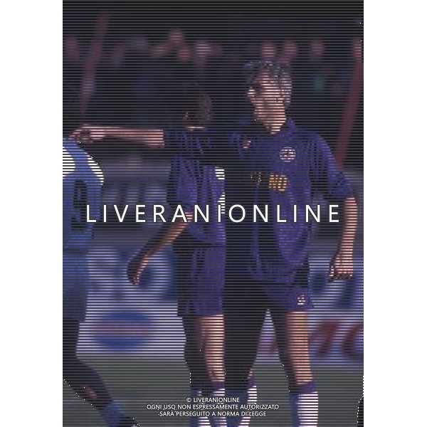 RETROSPETTIVA GLEN HYSEN CALCIATORE NELLA FOTO GLEN HYSEN CON LA MAGLIA DELLA FIORENTINA AG ALDO LIVERANI SAS