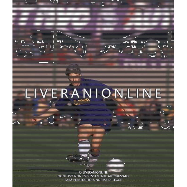 RETROSPETTIVA GLEN HYSEN CALCIATORE NELLA FOTO GLEN HYSEN CON LA MAGLIA DELLA FIORENTINA AG ALDO LIVERANI SAS