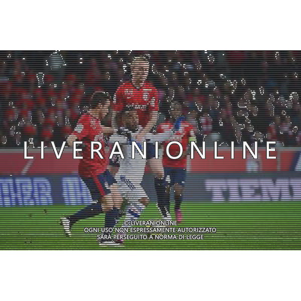 Alexandre LACAZETTE / Sebastien CORCHIA / Simon KJAER - 28.02.2015 - Lille / Lyon - 27eme journee de Ligue 1 Photo : Dave Winter / Icon Sport AG ALDO LIVERANI SAS ONLY ITALY