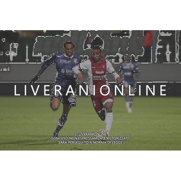 Kassim ABDALLAH MFOIHAIA / Bouna SARR - 28.02.2015 - Metz / Evian Thonon - 27eme journee de Ligue 1 Photo : Fred Marvaux / Icon Sport AG ALDO LIVERANI SAS ONLY ITALY