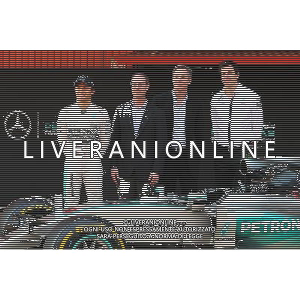 Qualcomm are announed as official technology partner for the Mercedes AMG F1 team (L to R): Toto Wolff (GER) Mercedes AMG F1 Shareholder and Executive Director; Derek Aberle, Qualcomm Incorporated President; ; Toto Wolff (GER) Mercedes AMG F1 Shareholder and Executive Director. 01.03.2015. Formula One Testing, Day Four, Barcelona, Spain. AG ALDO LIVERANI SAS ONLY ITALY