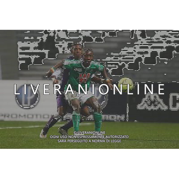 Max Alain Gradel / Jacques Francois Moubandje - 28.02.2015 - Toulouse / Saint Etienne - 27eme journee de Ligue 1 - Photo : Manuel Blondeau / Icon Sport AG ALDO LIVERANI SAS ONLY ITALY