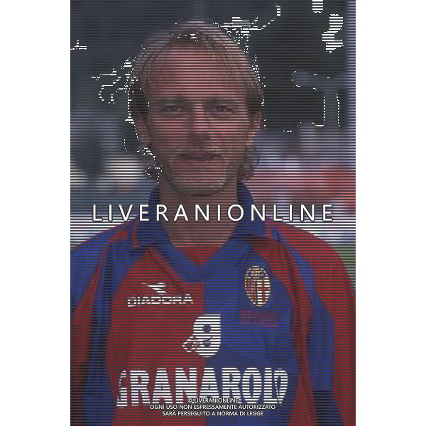 RETROSPETTIVA FONTOLAN DAVIDE CALCIATORE NELLA FOTO DAVIDE FONTOLAN CON LA MAGLIA DEL BOLOGNA AG ALDO LIVERANI SAS