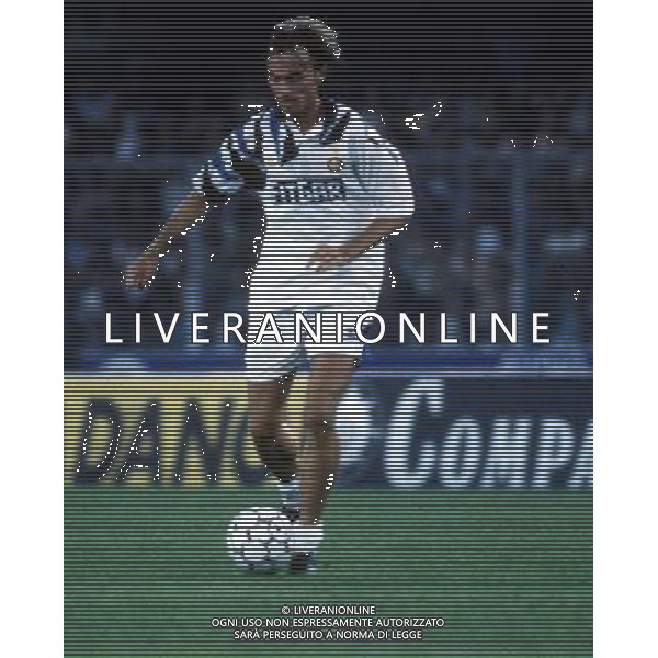 RETROSPETTIVA FONTOLAN DAVIDE CALCIATORE NELLA FOTO DAVIDE FONTOLAN CON LA MAGLIA DELL\'INTER AG ALDO LIVERANI SAS