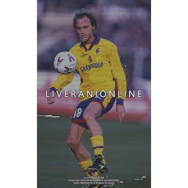 RETROSPETTIVA FONTOLAN DAVIDE CALCIATORE NELLA FOTO DAVIDE FONTOLAN CON LA MAGLIA DEL BOLOGNA AG ALDO LIVERANI SAS