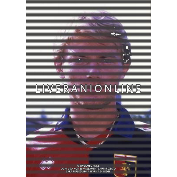 RETROSPETTIVA FONTOLAN DAVIDE CALCIATORE NELLA FOTO DAVIDE FONTOLAN CON LA MAGLIA DEL GENOA AG ALDO LIVERANI SAS