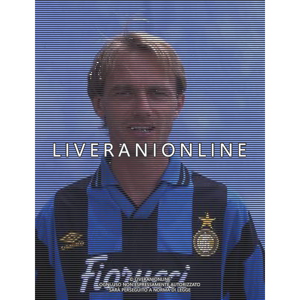 RETROSPETTIVA FONTOLAN DAVIDE CALCIATORE NELLA FOTO DAVIDE FONTOLAN CON LA MAGLIA DELL\'INTER AG ALDO LIVERANI SAS