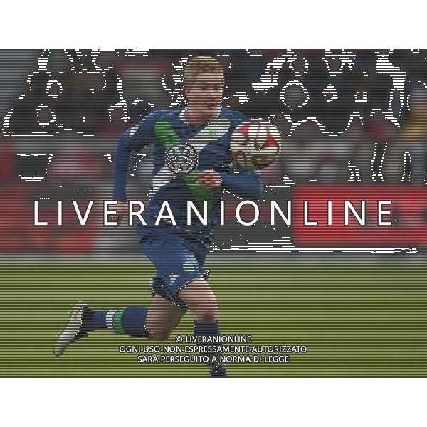 firo Fu§ball,Fussball, 14.02.2015 1.Bundesliga, Saison 2014/2015 Bayer Leverkusen - Vfl Wolfsburg Einzelaktion Kevin De Bruyne $worldrightsEs gelten unsere AGB, einsehbar auf www.firosportphoto.de copyright by firo sportphoto: Coesfelder Str.207 48249 DŸlmen www.firosportphoto.de mail@firosportphoto.de (V o l k s b a n k B o c h u m - W i t t e n ) BLZ.: 430 601 29 Kt. Nr.: 341 117 100 Tel:Ê 02594 - 9916004 Fax:Ê02594 - 9916005