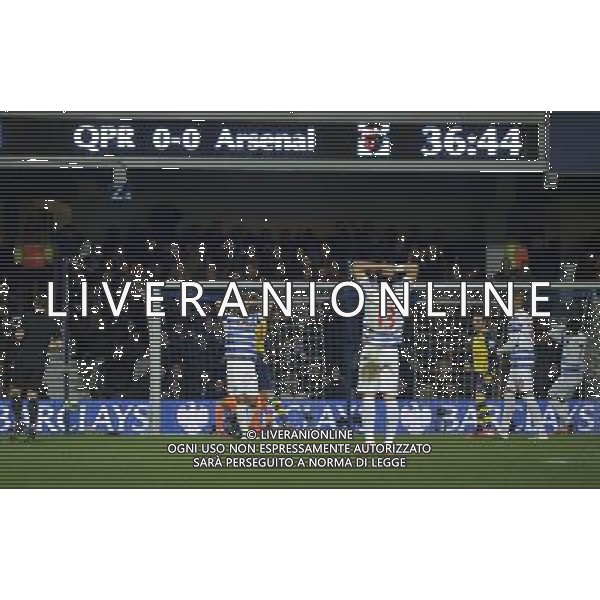 Queens Park Rangers\' Charlie Austin goes close in the first half Photographer Ashley Western/CameraSport Football - Barclays Premiership - Queens Park Rangers v Arsenal - Wednesday 4th March 2015 - Loftus Road - London © CameraSport - 43 Linden Ave. Countesthorpe. Leicester. England. LE8 5PG - Tel: +44 (0) 116 277 4147 - admin@camerasport.com - www.camerasport.com /Agenzia Aldo Liverani sas - ITALY ONLY - EDITORIAL USE ONLY