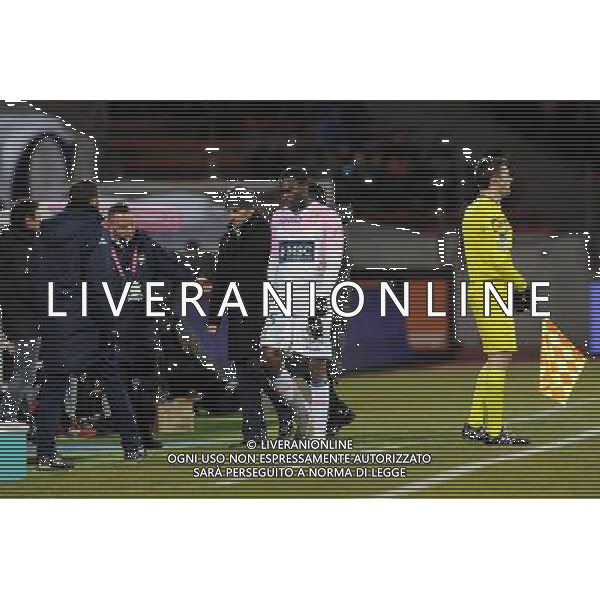 Pascal DUPRAZ / SORTIE DE Gilles SUNU - 04.03.2015 - Evian Thonon / Lorient - Match en retard de la 26eme journee de Ligue 1 Photo : Jean Paul Thomas / Icon Sport /Agenzia Aldo Liverani sas - ITALY ONLY - EDITORIAL USE ONLY
