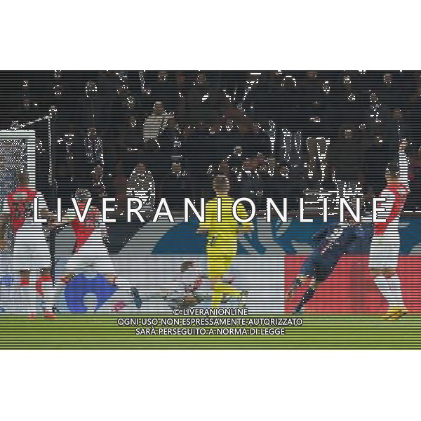 Goal Edinson Cavani - 04.03.2015 - PSG / Monaco - 1/4Finale Coupe de France Photo : Andre Ferreira / Icon Sport /Agenzia Aldo Liverani sas - ITALY ONLY - EDITORIAL USE ONLY