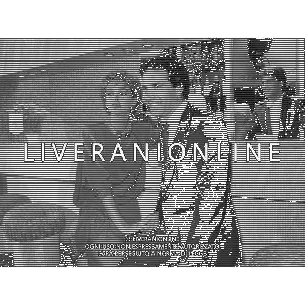 ENRICA BONACCORTI CONDUTTRICE TELEVISIVA CON ENRICO MONTESANO NEL 1985 - RETROSPETTIVA ©ARCHIVIO AGENZIA ALDO LIVERANI SAS