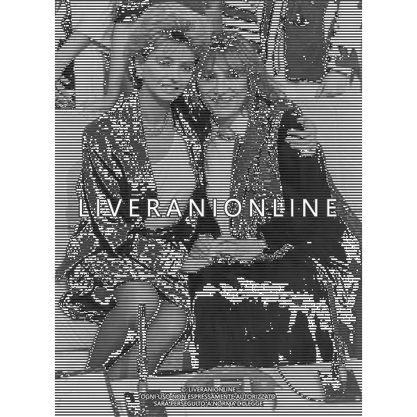 ENRICA BONACCORTI CONDUTTRICE TELEVISIVA CON PIERA DEGLI ESPOSTI IN \' PRONTO CHI GIOCA\' NEL 1986 - RETROSPETTIVA ©ARCHIVIO AGENZIA ALDO LIVERANI SAS