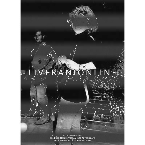 ENRICA BONACCORTI CONDUTTRICE TELEVISIVA DURANTE LA PROVE DEL BALLETTO DI MARY POPPINS NEL 1987 - RETROSPETTIVA ©ARCHIVIO AGENZIA ALDO LIVERANI SAS